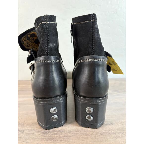 FLY LONDON Logger Lory048 Black Leather Oiled Suede Rug Ankle Boots chunky Studs - Picture 5 of 9